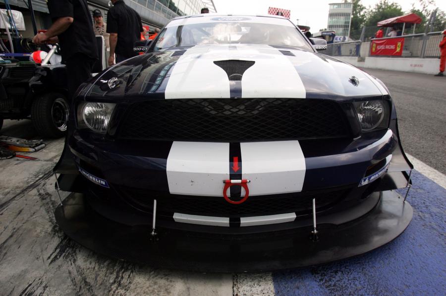  Ford Mustang FR500 2005 года  (фото 28 из 51)